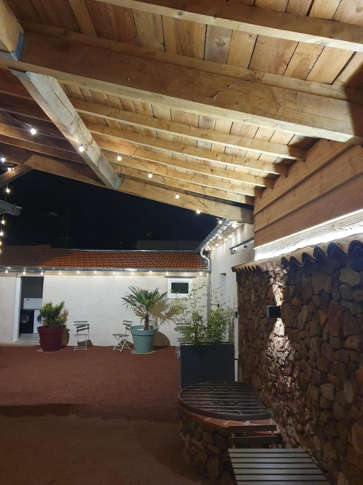 Le Boheme, Sauna & Spa Riorges Esterno foto